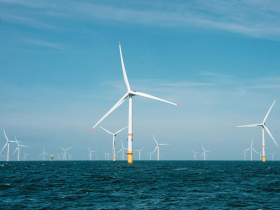 離岸風電邁入「深水區」！經濟部盤點15～18GW新海域，2039年27.9GW目標如何跨越生態、國安與併網挑戰？